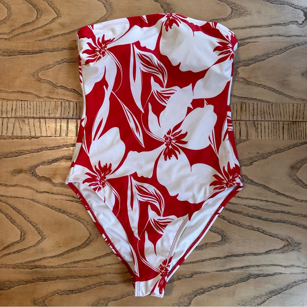NWOT SHADE & SHORE Hawaiian Floral Print Bandeau One Piece Swimsuit Size Small